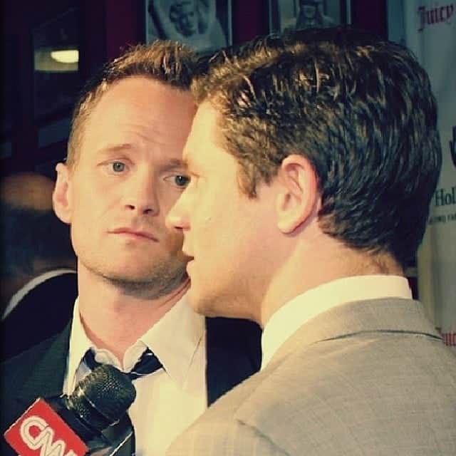 ニール・パトリック・ハリスのインスタグラム：「Happy 16th Anniversary Neil Patrick Harris & David Michael Burtka! ❤🥰🎉 #neilpatrickharris #davidburtka #nph #db #tagsforlikes #actors #lovethem #handsome #chef #anniversary #16years #couple #husbands @nph @dbelicious 😍😍」
