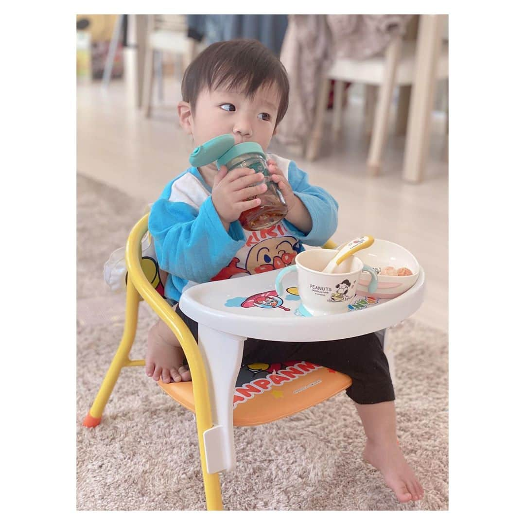 辻希美さんのインスタグラム写真 - (辻希美Instagram)「👶🍚👶🍚💕 #幸空 #朝ごはんshot #一歳三ヶ月 #👶🍚👶🍚💕」4月2日 13時26分 - tsujinozomi_official