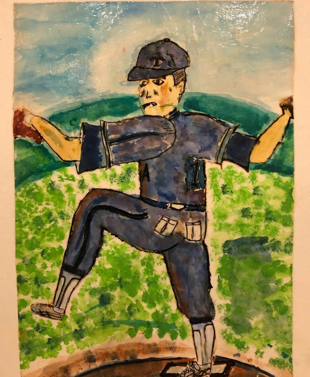 のインスタグラム：「小学校の時に描いた絵。確か6年生か5年生の時かな⁈ 投げ方…へんてこ。。。笑笑  一生懸命に描いたと思う。。。笑笑  この頃から野球に夢中になってたんだと思う。。。笑笑  野球に感謝(^^)。 #子供の頃から野球に夢中 #野球に感謝 #ピッチャーの絵 #小学生の投手の絵  #嬉しい楽しい大好き」