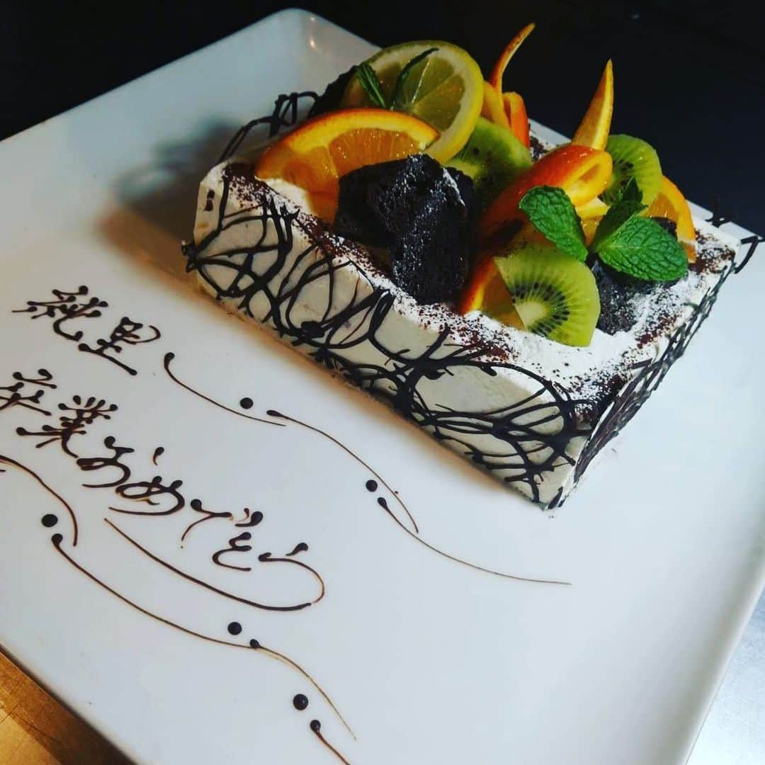 sdiningのグルメインスタ