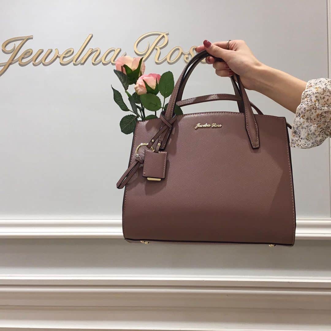 ジュエルナローズのグルメインスタ