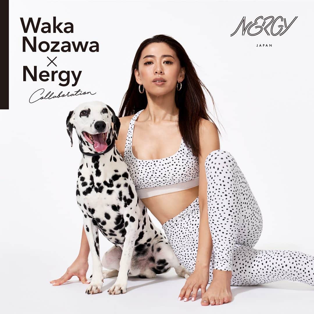 のインスタグラム：「コロナの影響で遅れていた🧘‍♀️ウエアが発売しました🤍 @nergyjapan  コラボ💖  新作はダルメシアン柄の水陸両用タイプ！ これもとっても気持ち良い生地で、 柄&白なのに着太りしない生地✌️😎 毎日の練習はもちろん、 ホットヨガやSupヨガにも❤️」