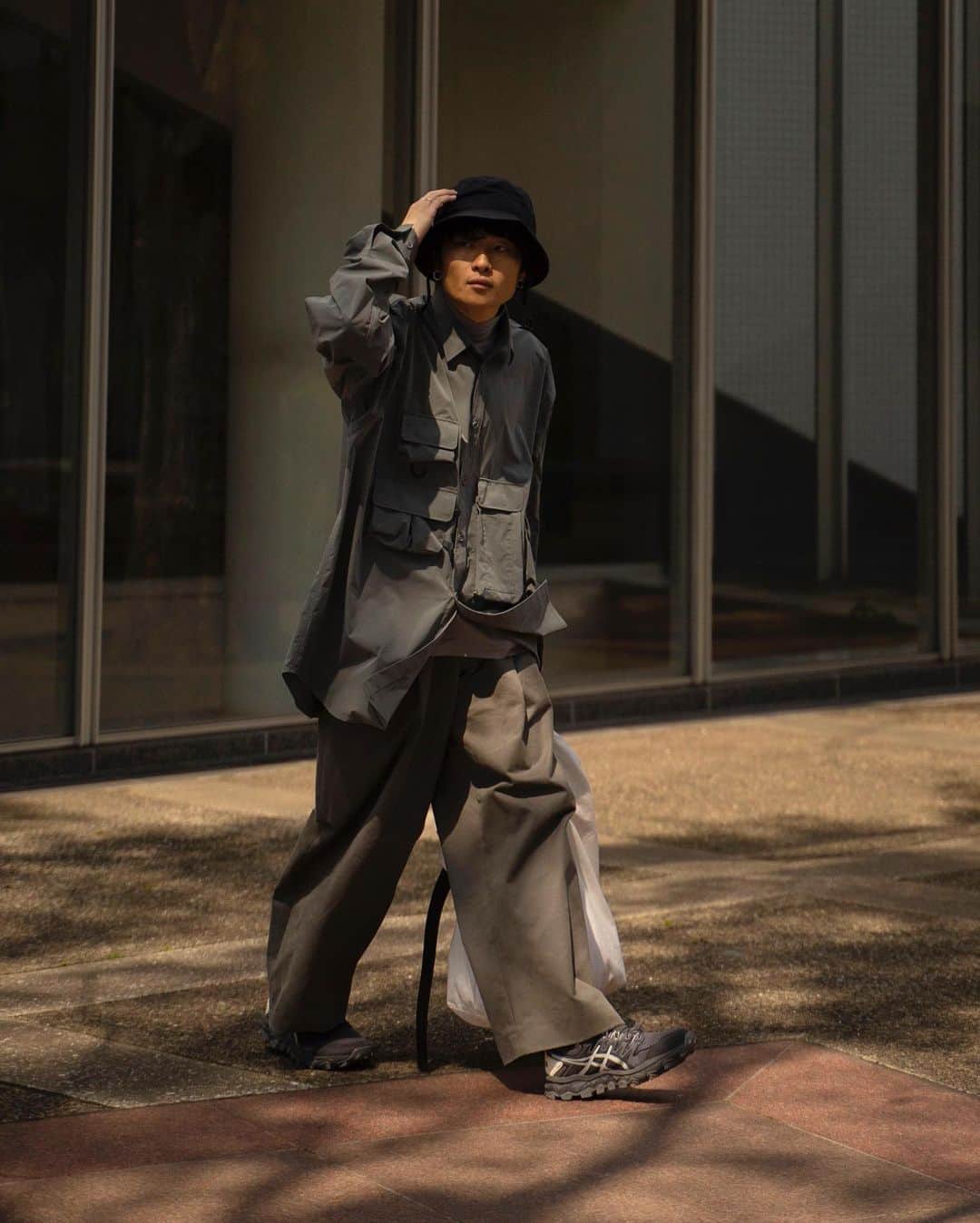 Ryoさんのインスタグラム写真 - (RyoInstagram)「ㅤㅤㅤㅤㅤㅤㅤㅤㅤㅤㅤㅤㅤ 予定していた名古屋のpopupは中止にさせていただきました！ 楽しみにしていたので残念です😭 その分の在庫を4/4の土曜21:00-追加するので完売したアイテムなどの復刻もあります。 ㅤㅤㅤㅤㅤㅤㅤㅤㅤㅤㅤㅤㅤ #ryotakashima #daiwapier39 #oamc #i_1ldk #studionicholson #asics」4月2日 20時43分 - ryo__takashima