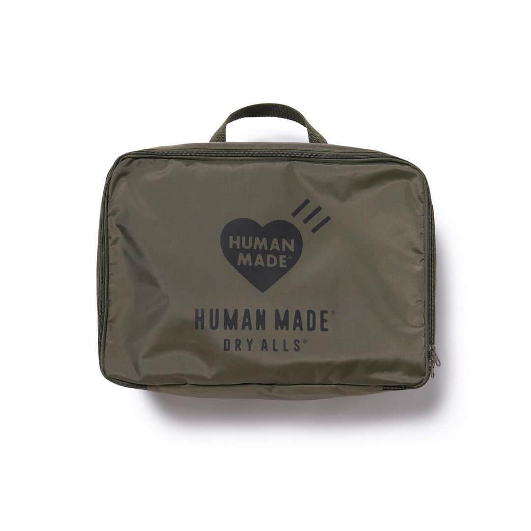 HUMAN MADEさんのインスタグラム写真 - (HUMAN MADEInstagram)「"TRAVEL CASE LARGE" now available in store and online. www.humanmade.jp  ミリタリーテイストのトラベルケースです。 たたむとコンパクトなサイズになるので出張や旅先に便利です。 Military style large travel packing cube.」4月2日 21時44分 - humanmade