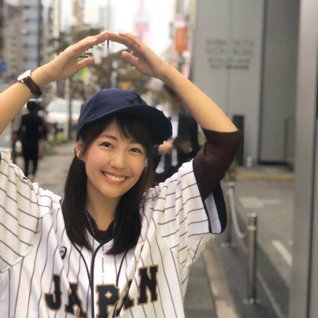 インスタ野球女子【公式アカウント】さんのインスタグラム写真 - (インスタ野球女子【公式アカウント】Instagram)「✩* おはようございます💗本日は#サムライ女子 をご紹介させていただきます♡* ・ 素敵な美人さん( ᵕᴗᵕ )💞* ・  @uemurachika さんのアカウントも是非覗いてみてください✨* ・ インスタ野球女子ではプロ野球を観戦、応援している女性の方をRepostでご紹介させていただいています⚾* ・ みなさんも「#インスタ野球女子」をつけて投稿しよう！ 素敵な野球仲間が見つかるかも、、🙋！* ・ 素敵な投稿はリポストさせていただきます😘* ・ 次回もお楽しみに～～👋👋 ・ #サムライjapan #東京ドーム#MLB #野球観戦#インスタ野球女子 #ユニフォーム#美人#美女 #野球好きな人と繋がりたい#プレミア12 #baseball #世界野球  #東京五輪 #期待 #侍ジャパン」4月3日 9時26分 - baseball_girl_89