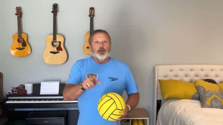 トニー・アゼベドのインスタグラム：「Athletes are artists as well. Being great is much more than throwing hard or swimming fast. Let’s see your rhythm. 👂」