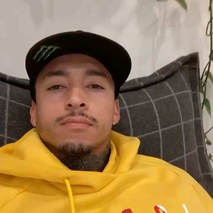 ミッチェル・マネーのインスタグラム：「What an amazing message from @nyjah to our sweet @briellemoney ❤️❤️❤️ THANK YOU FROM THE BOTTOM OF OUR HEARTS! She is going to freak out when she sees this! Thanks you all for the messages and love that is continuing to lift our sprints and give us hope! 🙏🏼 #prayforbrie」