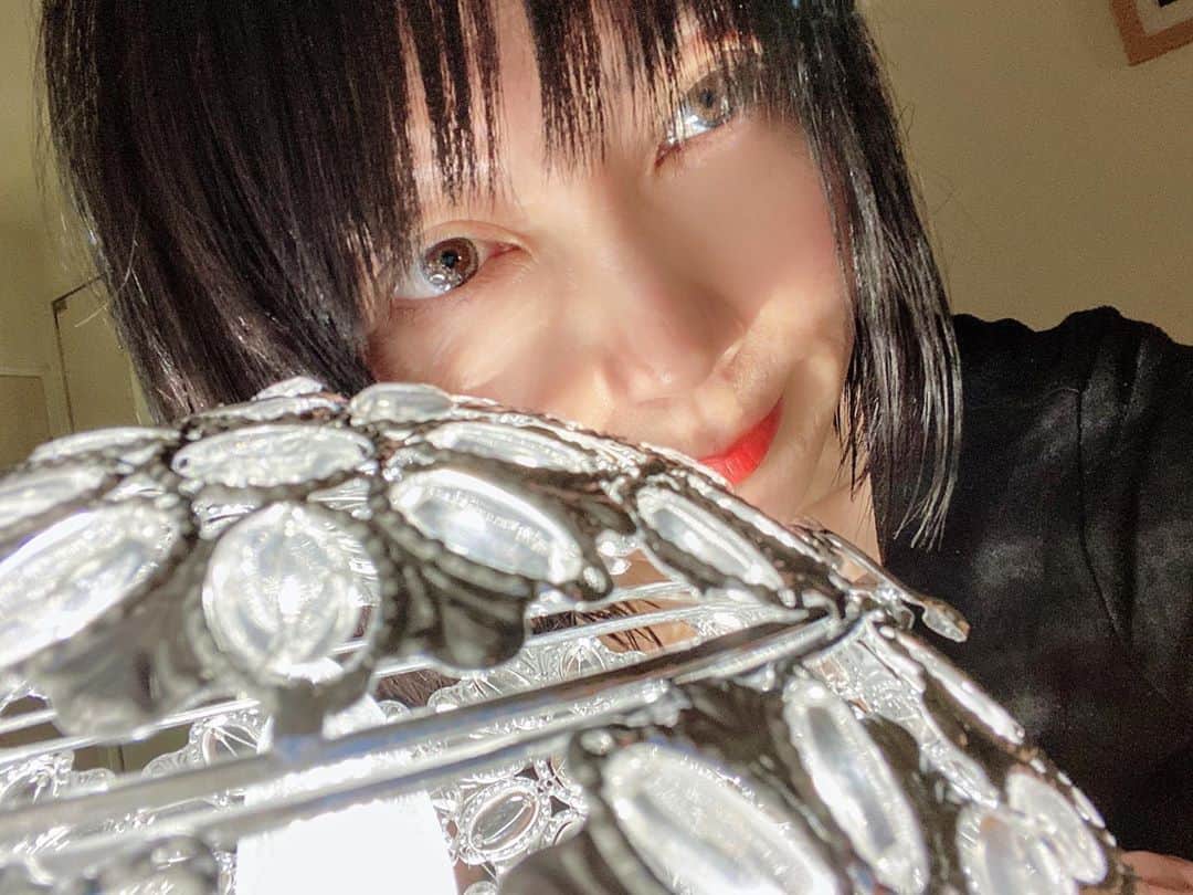 井川ちさと（新尾きり子）のインスタグラム：「同じ空の下に﻿ いるだけで#幸せ 6v6💛﻿ ☀️You are my #sunshine ☀️﻿ Glad that I have you in #mylife .👑 #thankyou always. #love you always.🤘」