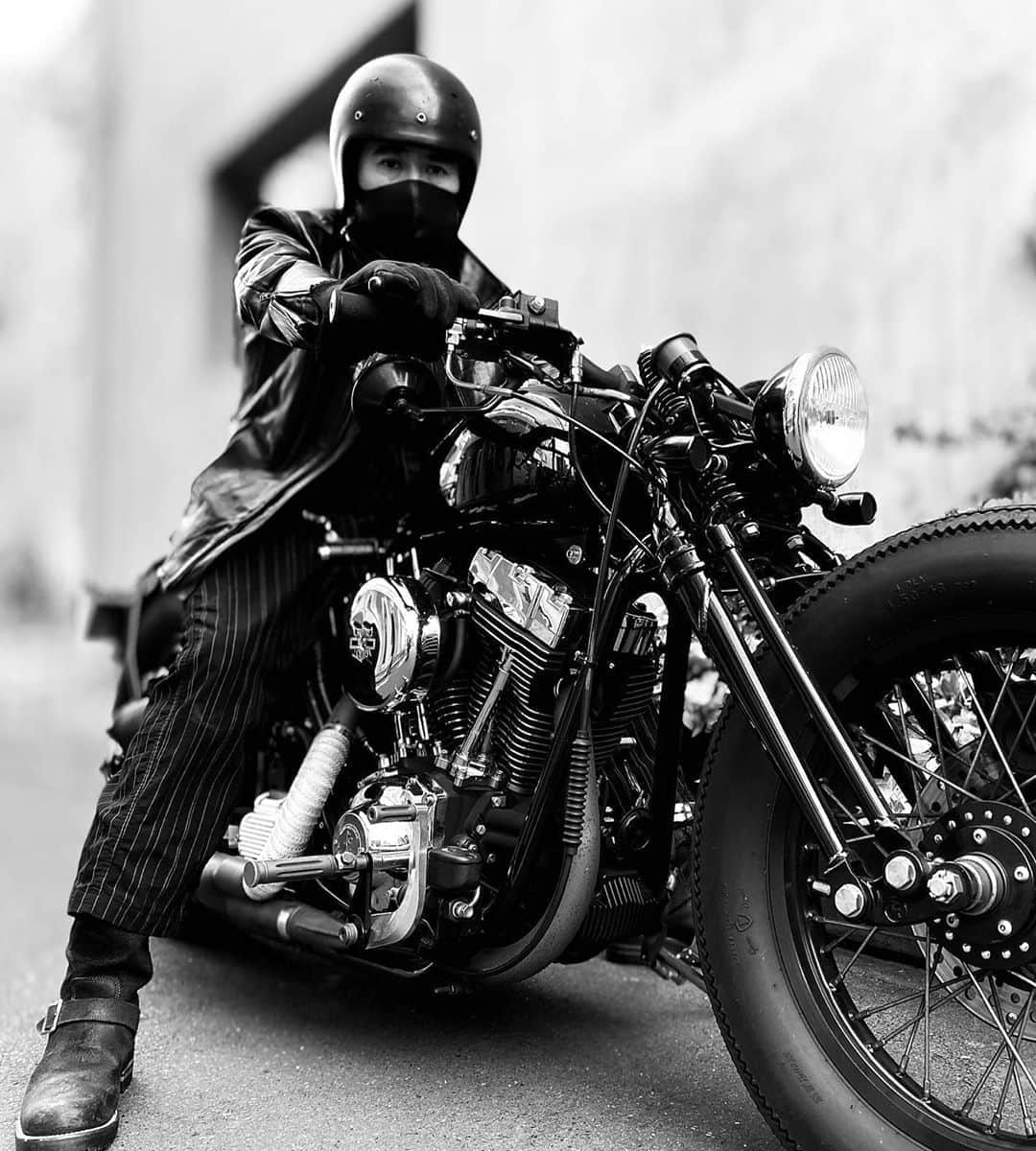 杉原勇武さんのインスタグラム写真 杉原勇武instagram レザーマスク バイクでも良い感じです レザーマスク カラスマスク Leathermask Harleydavidson 4月3日 18時01分 Isamu Katayama