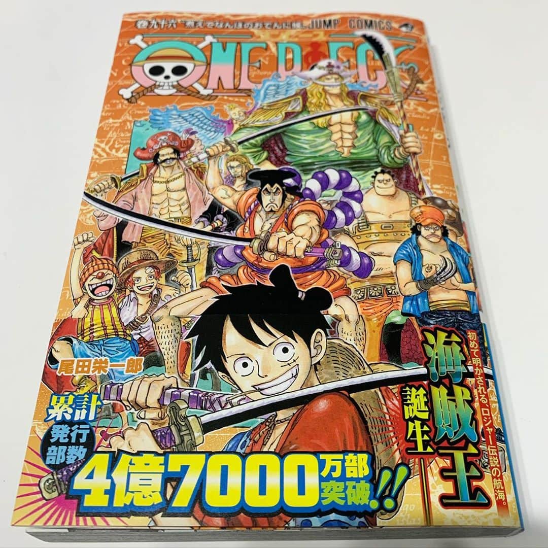 伊藤かりんさんのインスタグラム写真 伊藤かりんinstagram One Pieceの新cmネットで見たけど かっこよすぎる 全伏線 回収開始 なんで人間はこんなに 伏線が大好きなんだろうか 伏線ってすごく興奮するよね 今から新刊読む