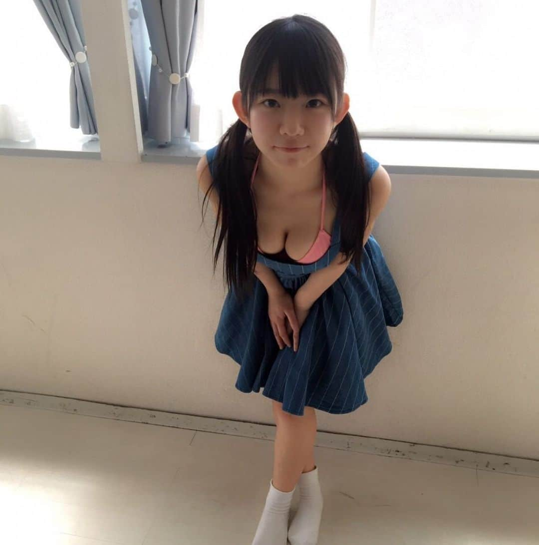 長澤茉里奈さんのインスタグラム写真 - (長澤茉里奈Instagram)「二日酔いしんどい #グラビア#アイドル#marichuu#nagasawamarina」4月3日 17時20分 - marinanagasawa1008