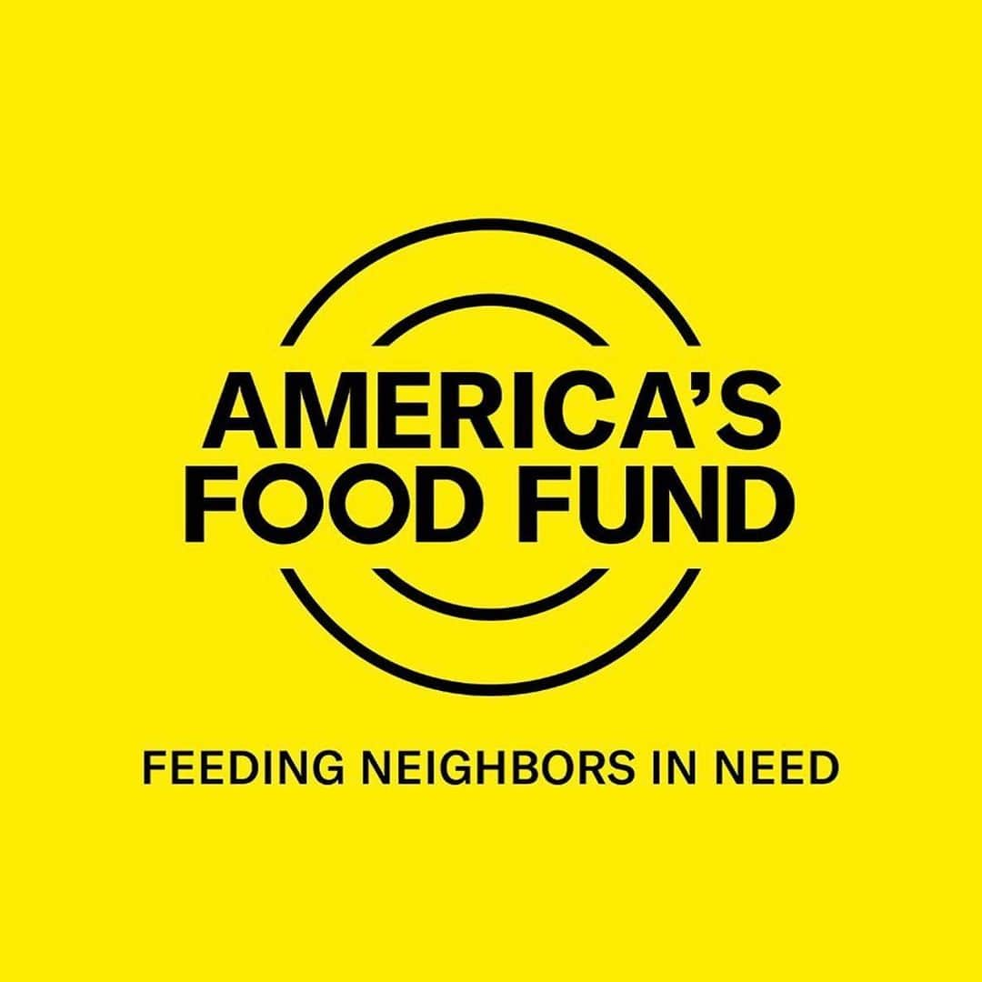 アダム・レヴィーンさんのインスタグラム写真 - (アダム・レヴィーンInstagram)「#Repost @leonardodicaprio • “In the face of this crisis, organizations like World Central Kitchen and Feeding America have inspired us all with their unwavering commitment to feed the most vulnerable people in need. I thank them for their tireless work on the frontlines, they deserve all of our support.  Today, along with Laurene Powell Jobs, @Apple and the @fordfoundation, we helped launch America’s Food Fund. The Fund is designed to help our most vulnerable, including children who rely on school lunch programs, low-income families, the elderly, and individuals facing job disruptions.  100% of donations will go to @FeedingAmerica and @WCKitchen. We know that asking for monetary donations is challenging for many people right now, but if you are able, please join me in donating at: GoFundMe.com/AmericasFoodFund (see link in bio). #AmericasFoodFund #Coronavirus  #FeedingAmerica #ChefsforAmerica #WorldCentralKitchen”」4月4日 3時34分 - adamlevine