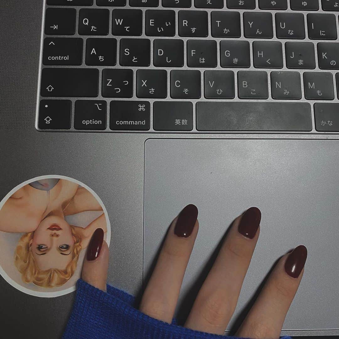 かれんのインスタグラム：「負けないよ〜」