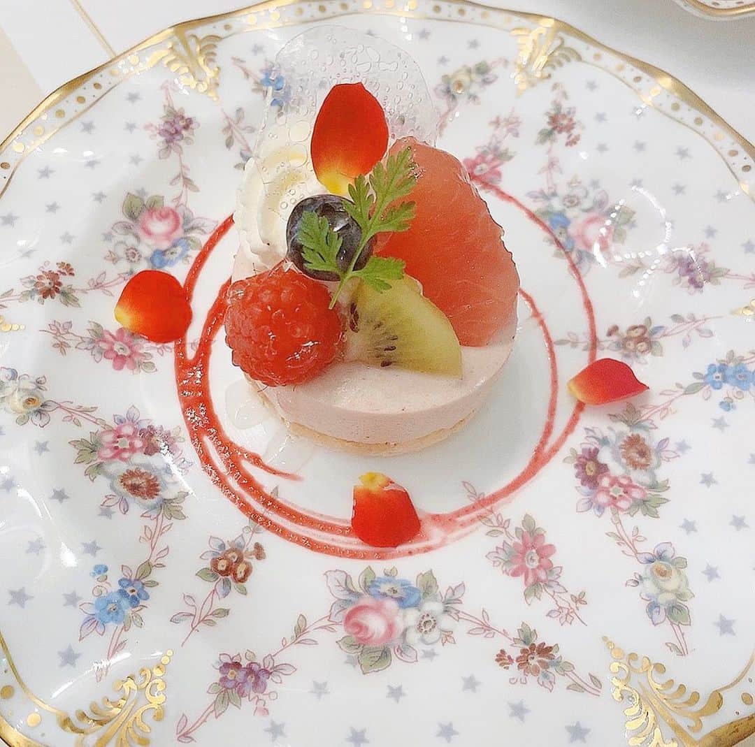 大盛真歩のグルメインスタ