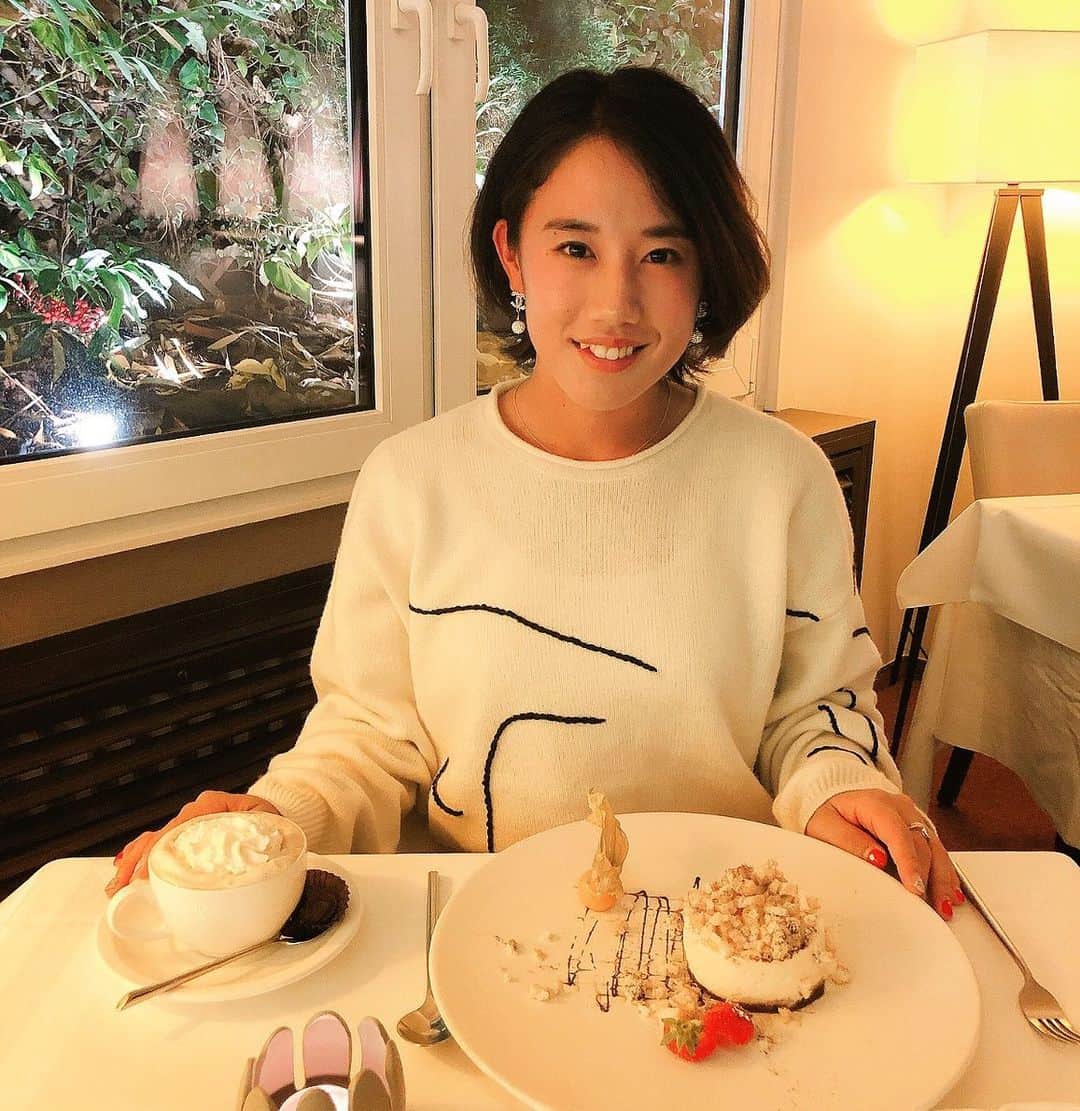加藤未唯さんのインスタグラム写真 - (加藤未唯Instagram)「美味しいデザート食べたい🍮🍰☕️︎💕︎ あなたは何が好き？ 次のオフは、デザート作りしようかな🤔 #デザート #ケーキ #ティラミス #カフェ #おすすめ #ティラミスが好きです」4月3日 20時42分 - miyukato1121