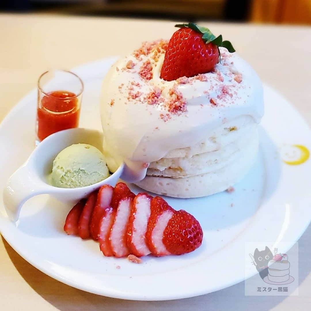 ミスター黒猫（黒猫仙人）のグルメインスタ