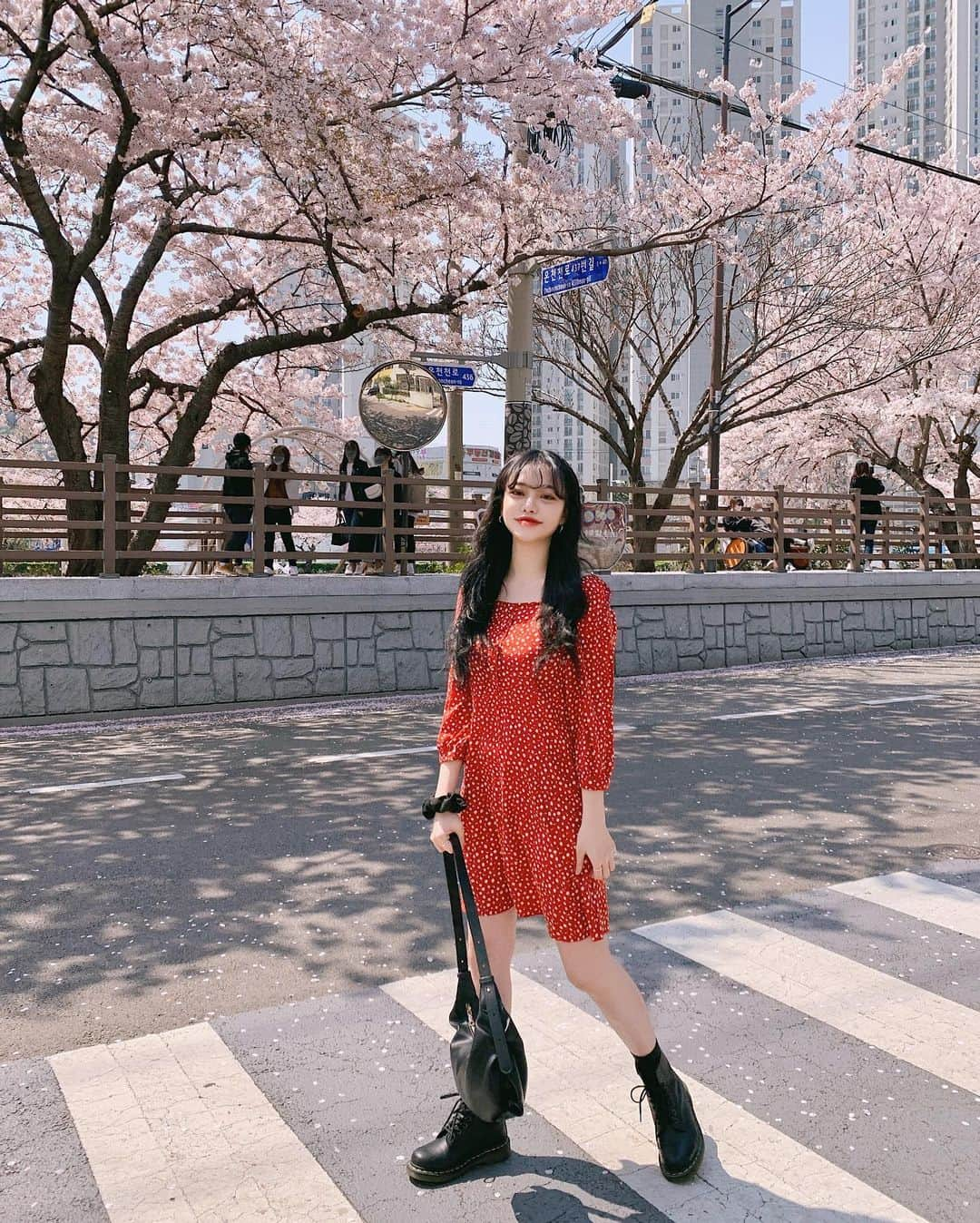 ウィ・ソンヒさんのインスタグラム写真 - (ウィ・ソンヒInstagram)「🌸❤️🌸」4月3日 21時23分 - _seong_hee