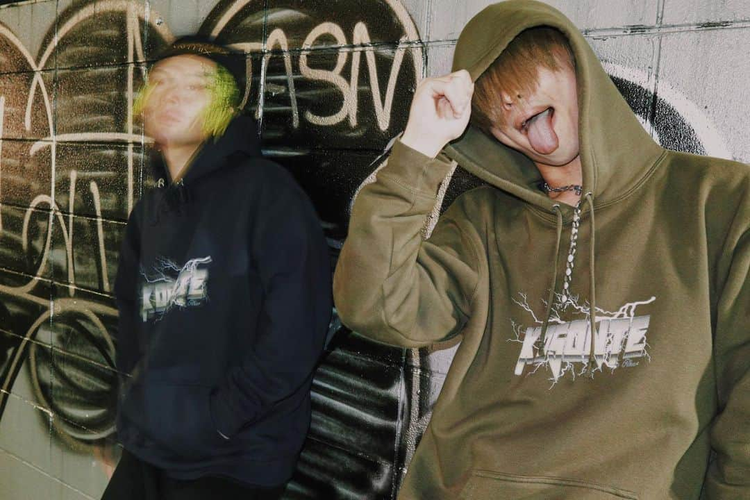 言×THEANSWER（アンサー）さんのインスタグラム写真 - (言×THEANSWER（アンサー）Instagram)「【PEKE】KOSONTE HOODIE⚡️明日 21:00 🔥予約開始🔥  @pekexpekexpeke」4月3日 23時17分 - iupekeanswer