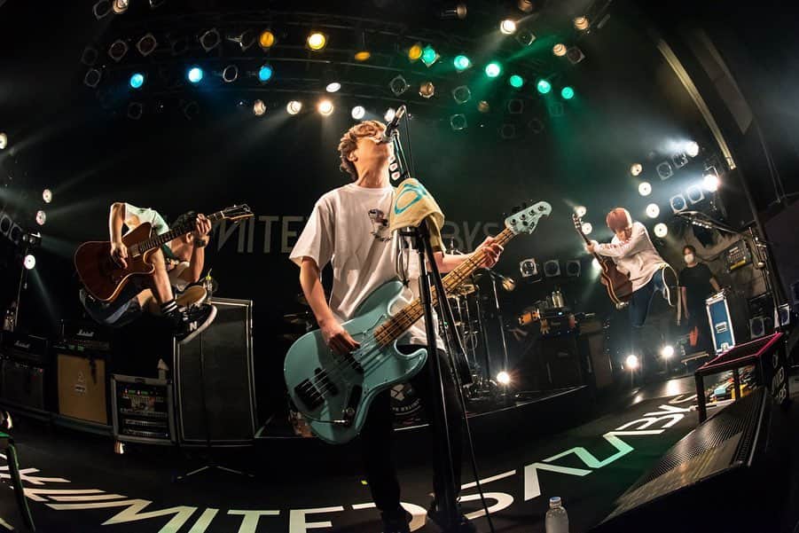 HIROKAZさんのインスタグラム写真 - (HIROKAZInstagram)「『J-WAVE SPECIAL 音楽を止めるな！』 生配信LIVE( 2020.04.02 )  ヤオタケシ📸( @takeshiyao )  #音楽を止めるな」4月4日 0時04分 - hirokaz04ls