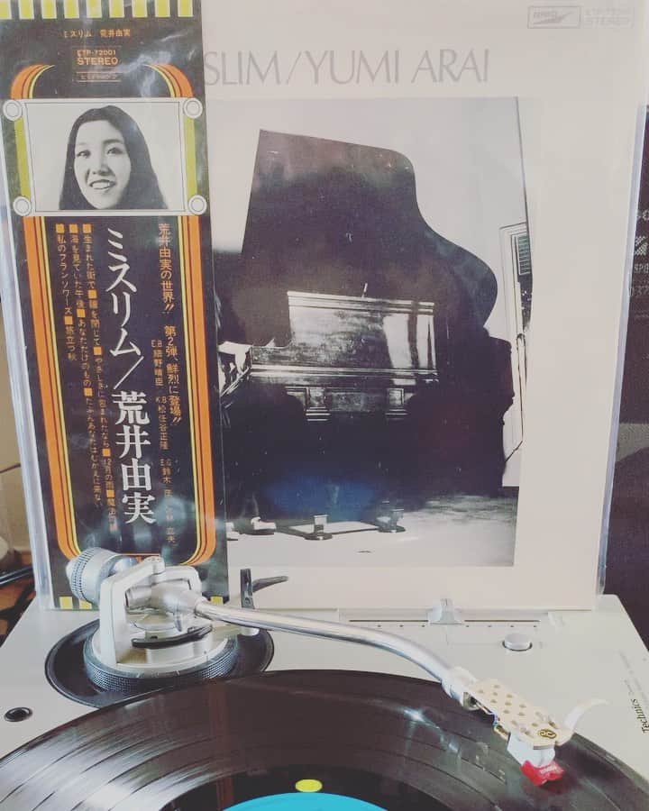 HAYATOのインスタグラム：「#BRIDGET  #HAYATO  #japan  #こんな時は好きな音楽を聴こう  #サクラサク  #春  #1974年  #荒井由実  #松任谷由実  #アルバム  #MISSLIM  #ミスリム  #やさしさに包まれたなら  #魔女の宅急便  #名曲  #音楽  #レコード  #vinyl  #好きな物が好き  #chill  #fashion  #music  #dance  #blackmusic  #grateful  #life  #love&peace  #simpleisbest」