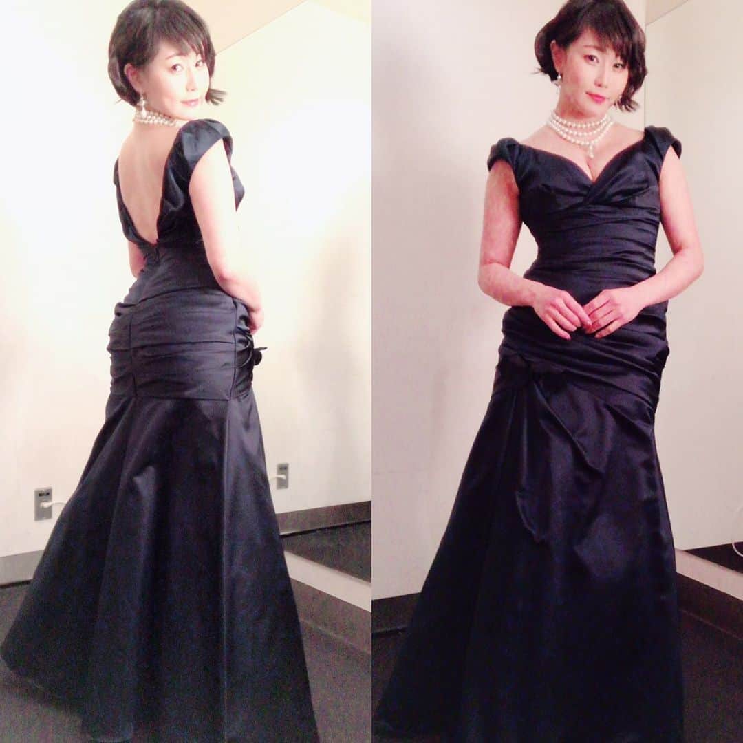 明里ともかのインスタグラム：「スカパー授賞式dress  #スカパー #明里ともか」