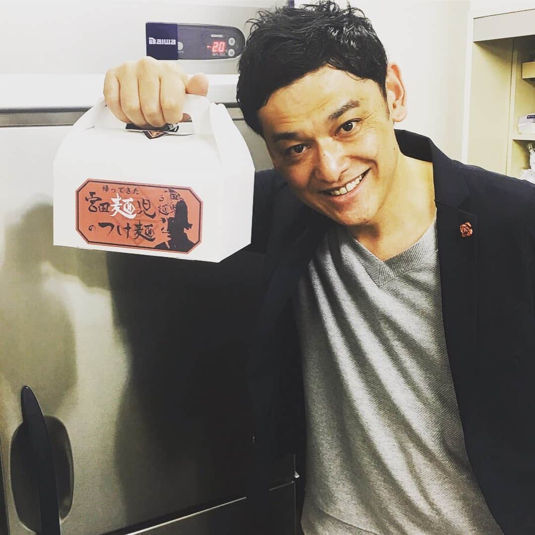 宮田麺児のインスタグラム：「宮田麺児には テイクアウトあるよ  #宮田麺児#テイクアウト#つけ麺」