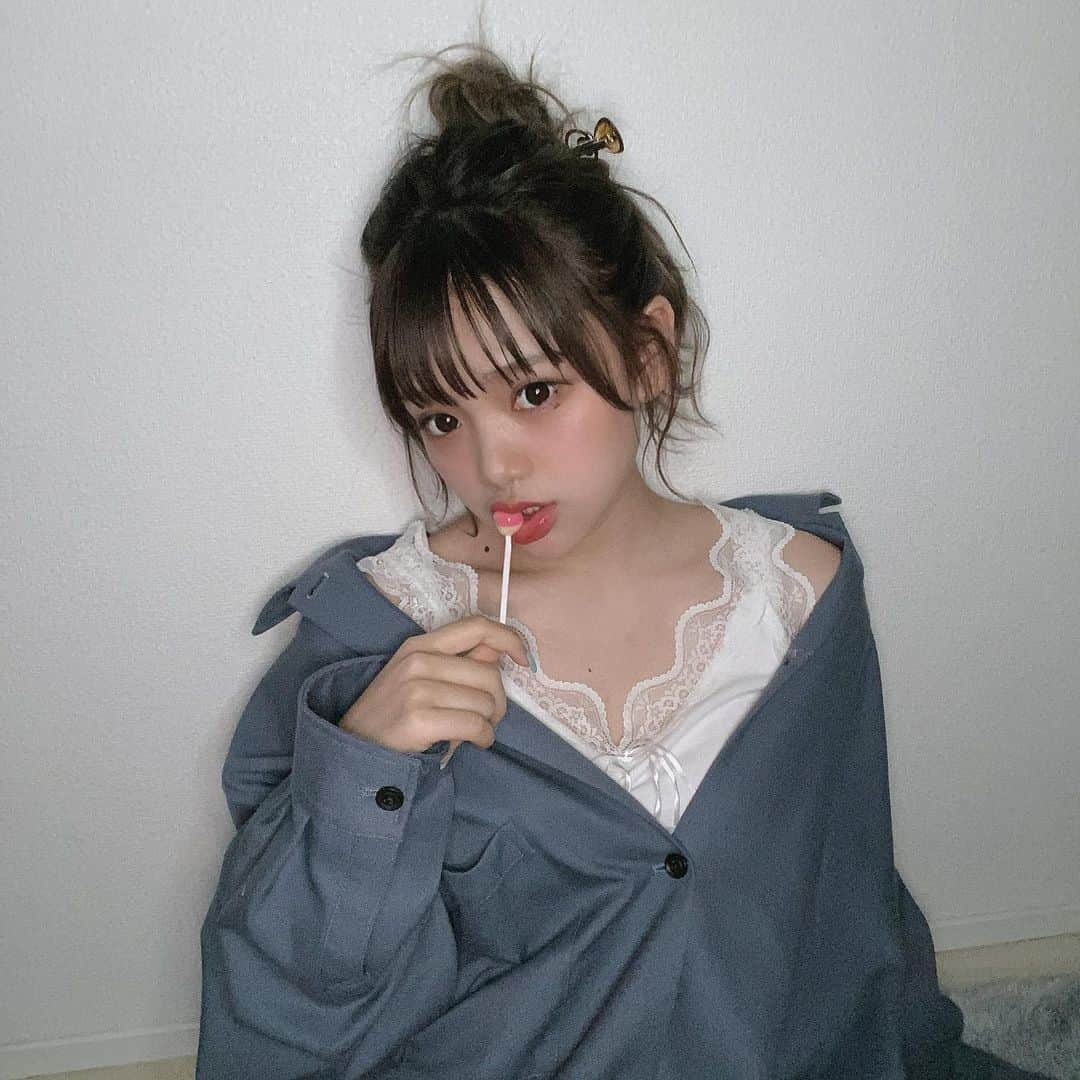 古澤里紗さんのインスタグラム写真 - (古澤里紗Instagram)「チュッパチャップス . . .」4月4日 22時03分 - fuuuuu_ri