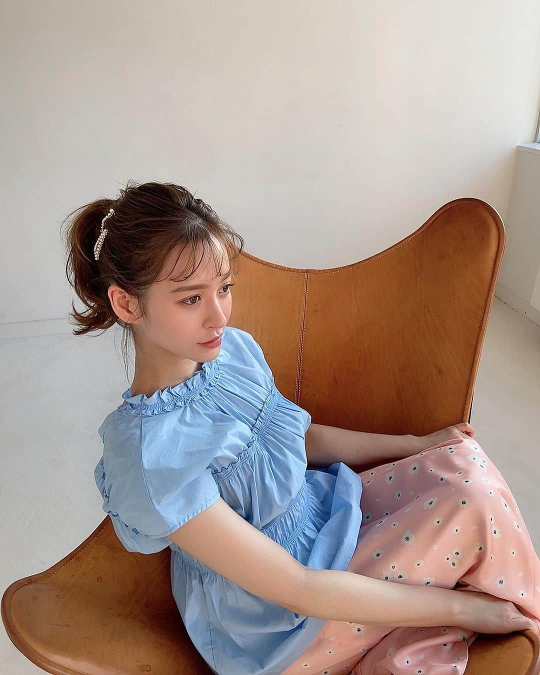 野崎萌香さんのインスタグラム写真 - (野崎萌香Instagram)「空色も春色🦕🌸」4月4日 22時40分 - moeka_nozaki