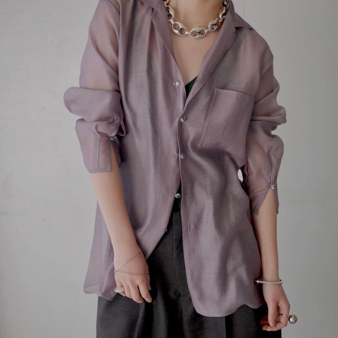 鑑田幸代のインスタグラム：「FUMIE TANAKA. juqui limited item. #フミフミありがとう🖤 #シースルー #beige #moca」