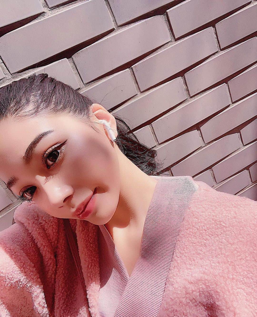 Mayuriさんのインスタグラム写真 - (MayuriInstagram)「🌸 . #タピオカ王子 #タピオカのまないと寝れない #っとにも〜 #お部屋のお掃除してる #ママに褒められてから今日ずっとルンルン #っとにも〜 #明日すっごい楽しみ #っとにも〜 #が最近の口癖です #っとにも〜 #マユリの頭の中」4月4日 16時26分 - mayurinn0319