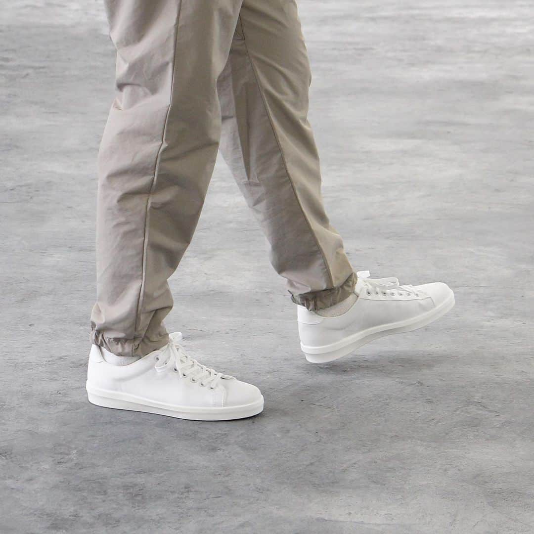 MOONSTARのインスタグラム：「RALY VUL / WHITE  #moonstarshoes #chicinjection #ralyvul #madeinkurume」