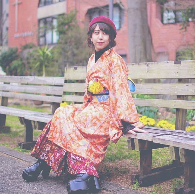 井上麗夢のインスタグラム：「おしらせ🆕﻿ ﻿ 最近、BIGOLIVE﻿ という配信アプリで毎日配信中！﻿ 目指せ公式ライバー！ということで﻿ ﻿ 350人のフォロワー﻿ 1万ビーンズの達成﻿ ﻿ にて公式ライバーでございます！﻿ ﻿ ぜひぜひ観に来て欲しいよー！﻿ フォローだけでもお願いします🥺💕﻿ ﻿ #ライバー﻿ #新人ライバー﻿ #ビゴライブ」