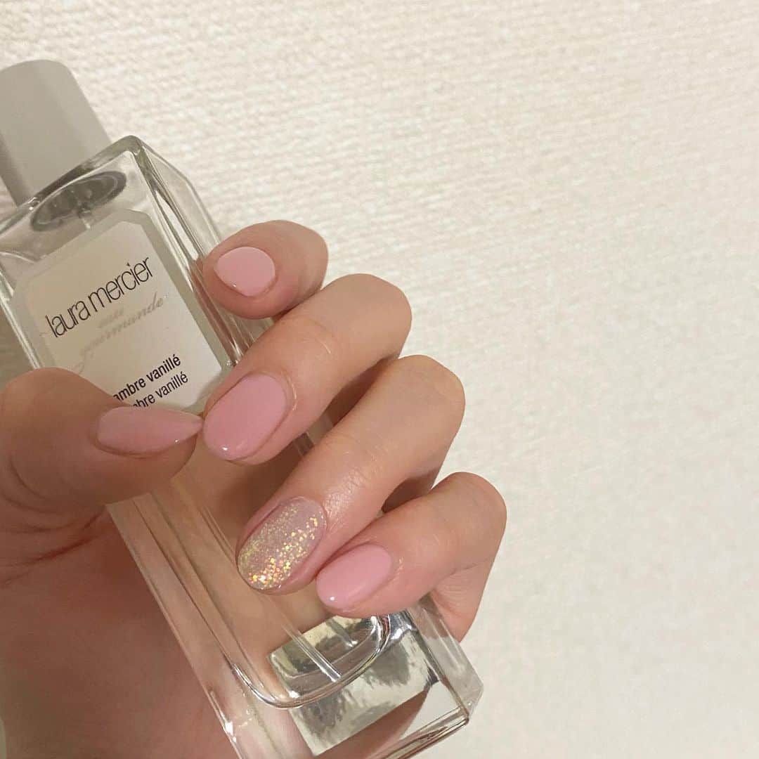 滝口成美のインスタグラム：「4月nail🍡」