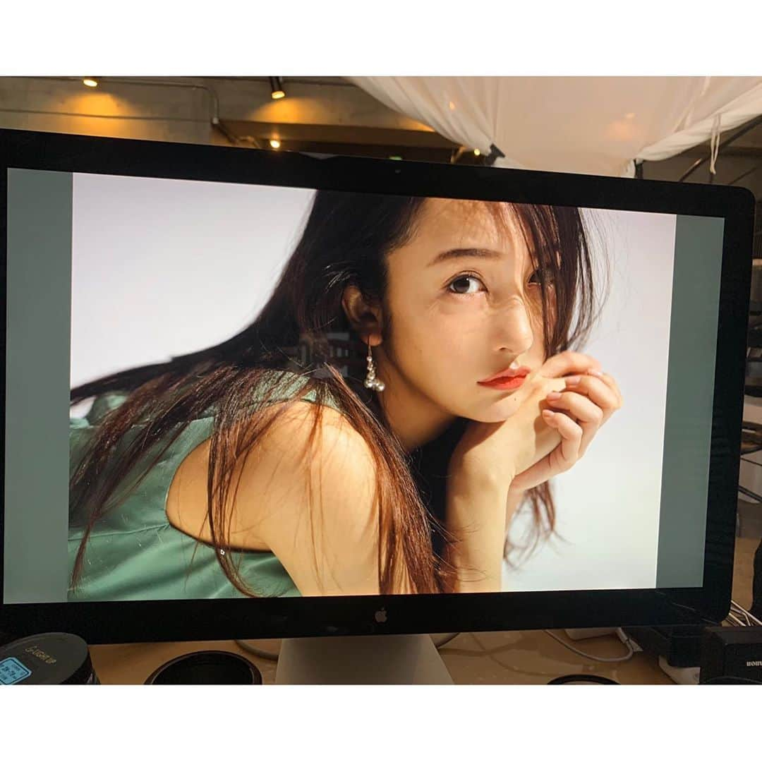 板野友美さんのインスタグラム写真 - (板野友美Instagram)「広告撮影してました🌼.* . .  詳細は発表までお楽しみに ◡̈*.。 #広告撮影」4月4日 23時30分 - tomo.i_0703