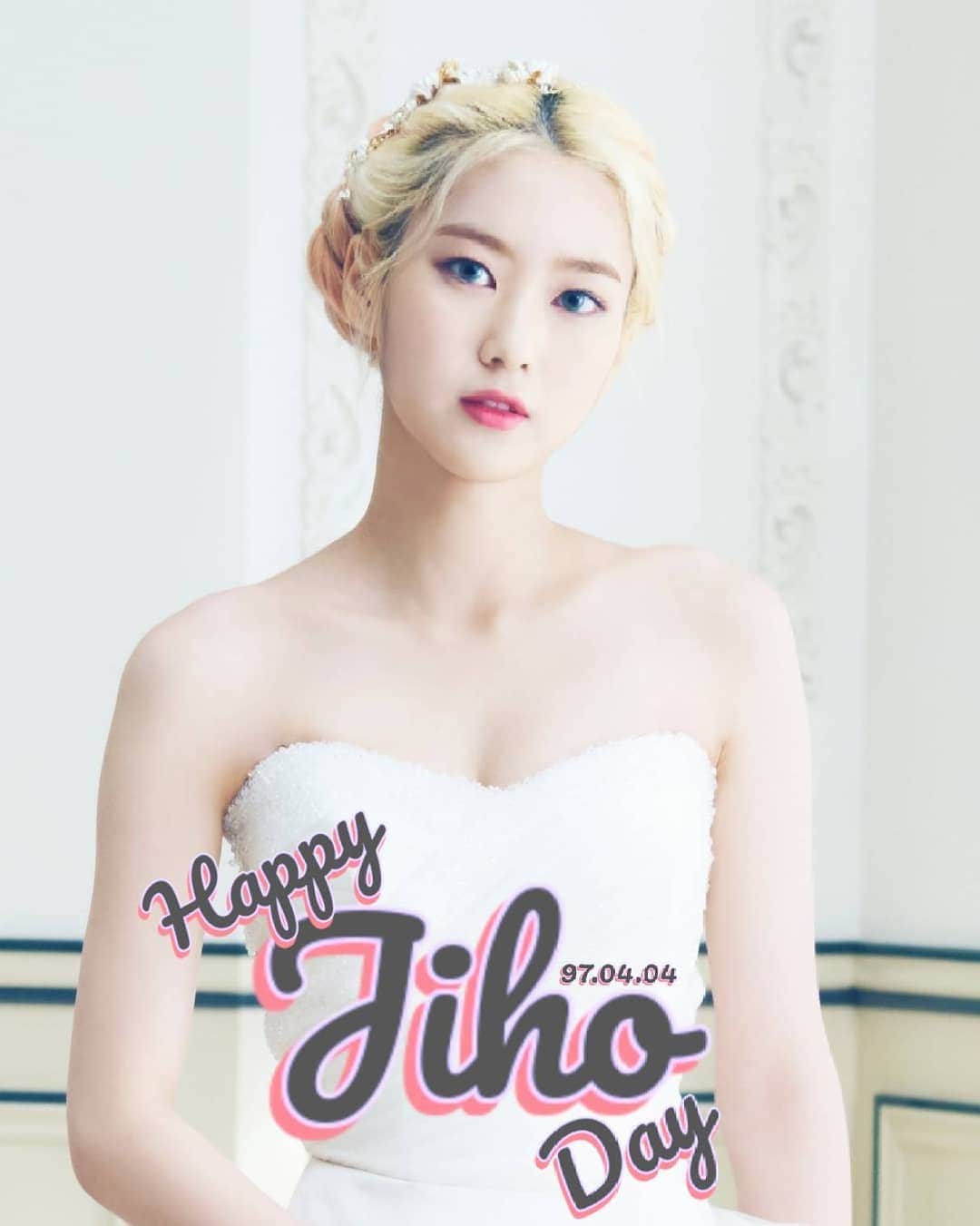 ジホのインスタグラム：「Oh My Girl - 🎉🎊🎂😙 HAPPY JIHO DAY 😙🎂🎊🎉 ~ Jiho ~ 지호 (© to owner) . .  #jiho #kimjiho #hyojung #mimi #yooa #seunghee #binnie #arin #ohmygirl #omg #wment #miracle #HappyJihoDay #지호 #김지호 #효정 #미미 #유아 #아린 #승희 #비니 #미라클 #오마이걸」