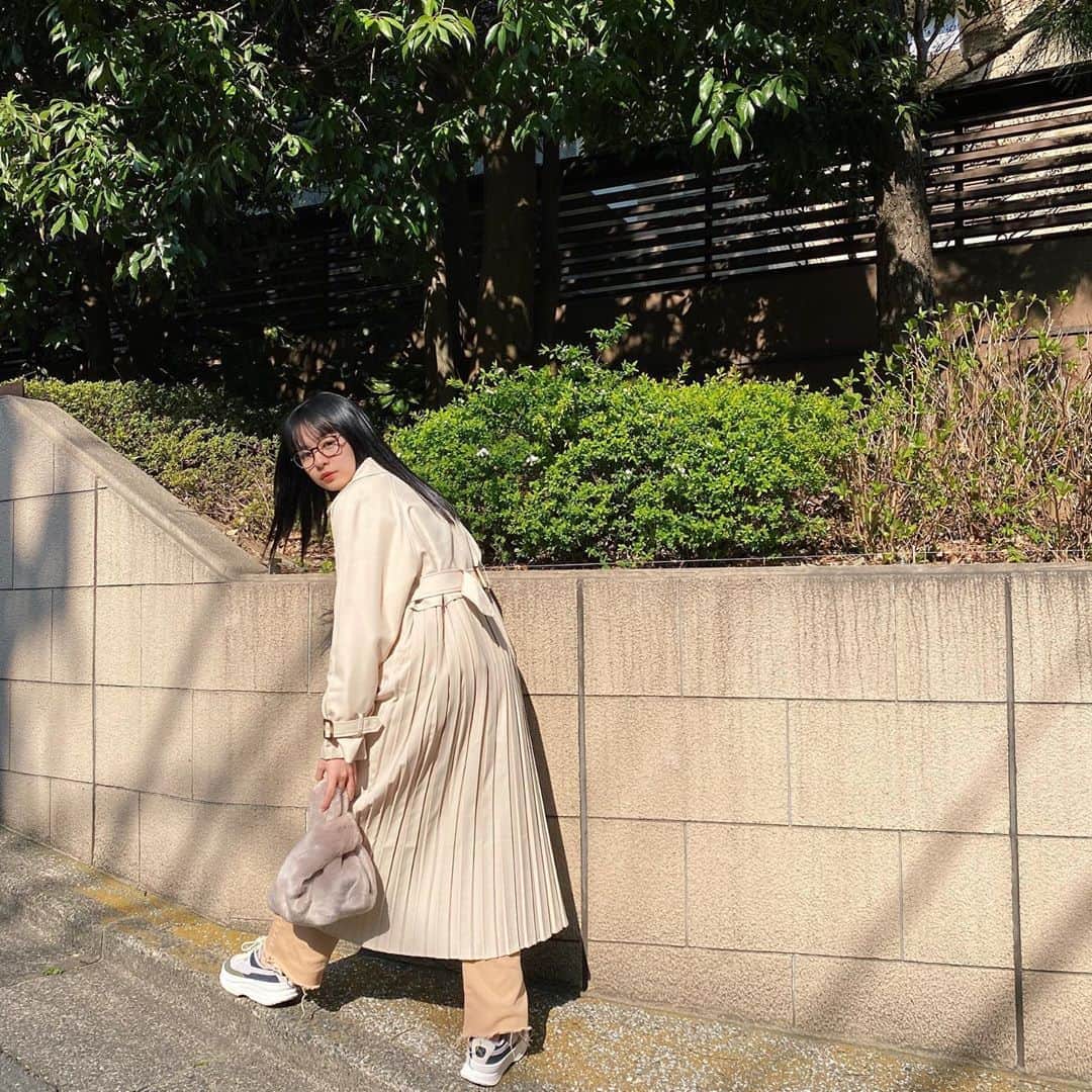 莉子さんのインスタグラム写真 - (莉子Instagram)「久しぶりの私服です﻿ 1ヶ月前くらいの過去picですが」4月4日 19時55分 - riko_riko1204