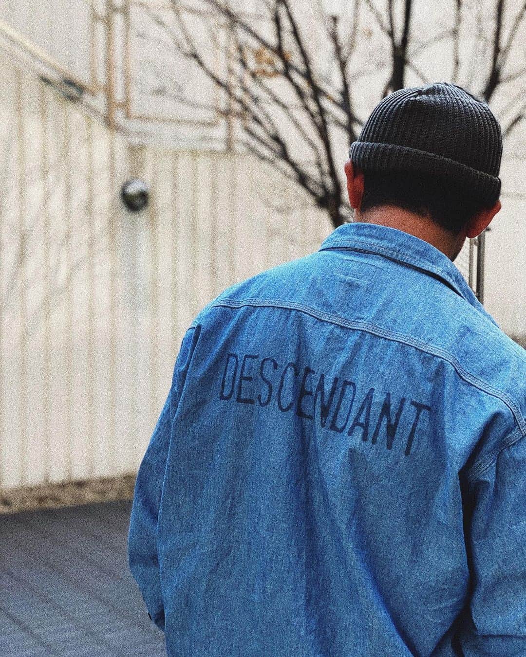 青木大輔のインスタグラム：「Chambray 好きです #DESCENDANT」