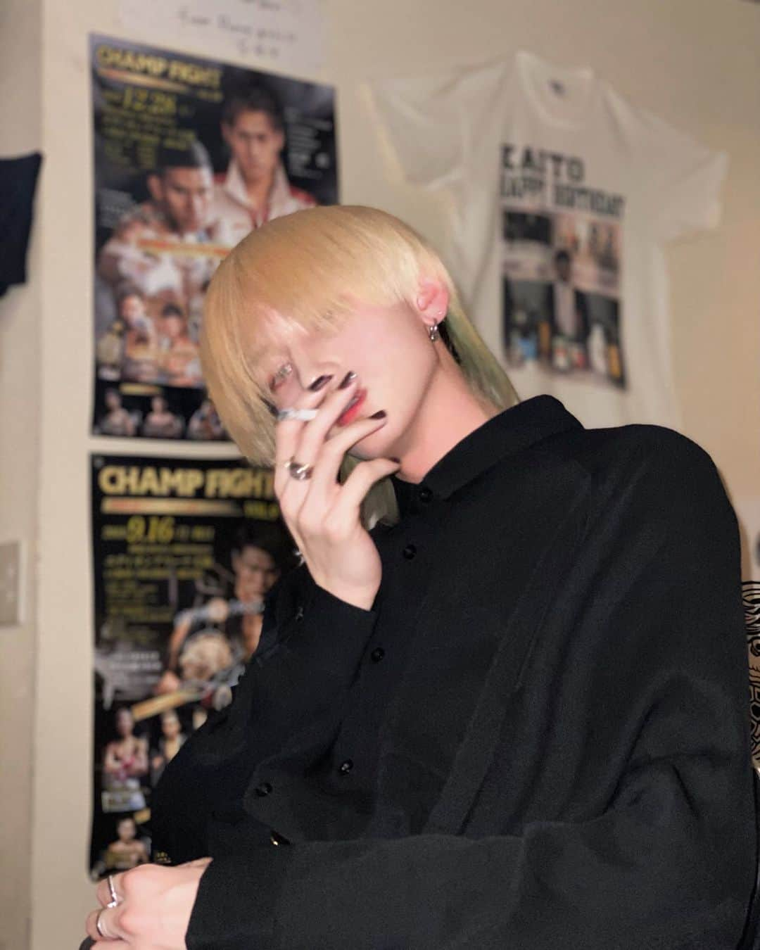 齋藤正太さんのインスタグラム写真 - (齋藤正太Instagram)「@_ciel_0  newhair black mash  Thank you for your support  #ulzzang #グレイヘア  #ulzzangasia  #美容師 #マッシュ#メンズヘア #メンズカット#韓国好きな人と繋がりたい #パーマ#スパイラルパーマ#アッシュグレー #イケメン #メンズカラー#ピンクヘアー #テテ#米津玄師#マッシュ男子 #マッシュウルフ」4月4日 23時36分 - signal8756