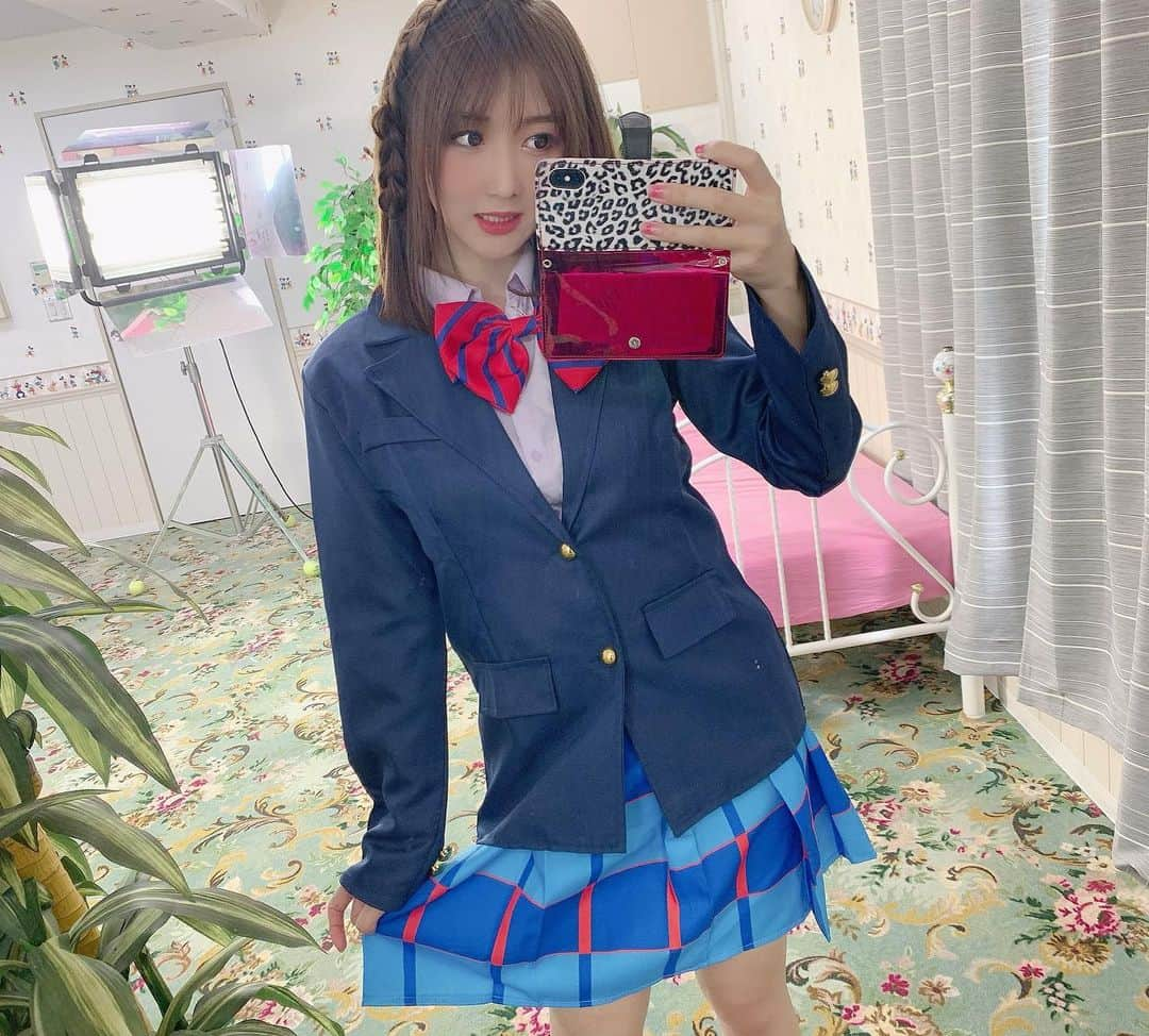 大槻ひびきさんのインスタグラム写真 - (大槻ひびきInstagram)「ラブライブ⭐️ #japan #ラブライブ #コスプレ」4月4日 23時54分 - yanhibi0221