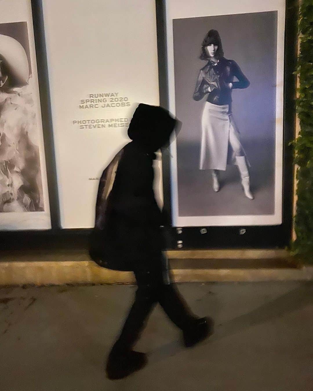 エイサップ・ロッキーのインスタグラム：「4:AM 🚶🏾‍♂️」
