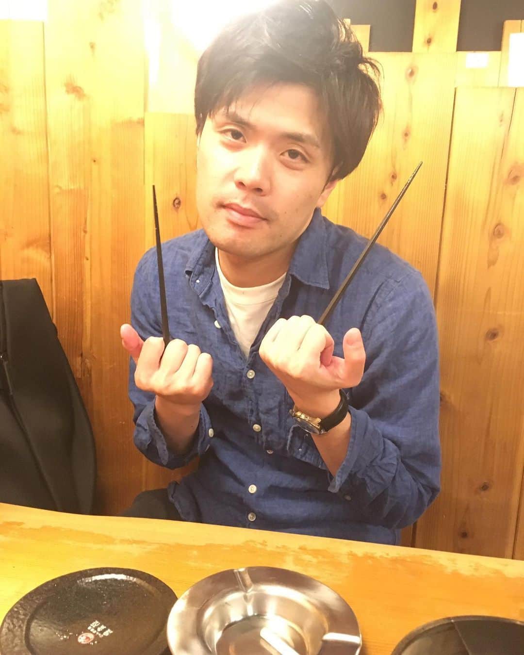 池田真一のインスタグラム：「あの日見た花の名前を僕達はまだ知らない  全話一気に見ました。  阪本に泣き過ぎてバスタオルいると言われましたが、僕はタオルケット8枚あっても足りませんでした。 泣き過ぎて寝てた奥さんが1度起きました。  めんま、じんたん、ゆきあつ、つるこ、あなる、ぽっぽ、阪本匠伍 みんなありがとう。」