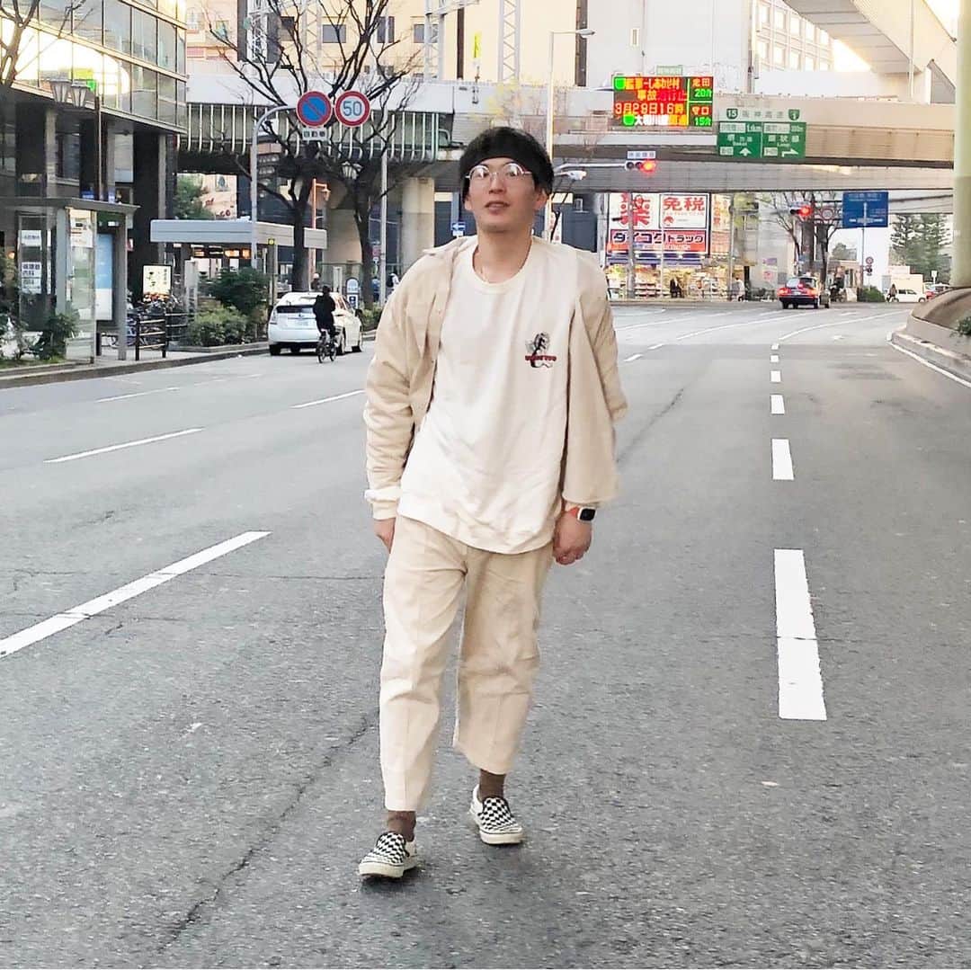 RYOUTAROUのインスタグラム：「天使に見えたらキミの負け 👼😈 #セフィロス降臨 #9キロ太った」