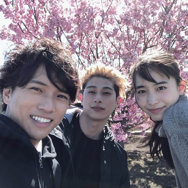 岡田龍太郎のインスタグラム：「‪仮面ライダーゼロワン30話ありがとうございましたー！‬ ‪不破さん、エイムズやめたってよ。‬ ‪来週もお楽しみにー！‬ ‪桜、よくね？‬」