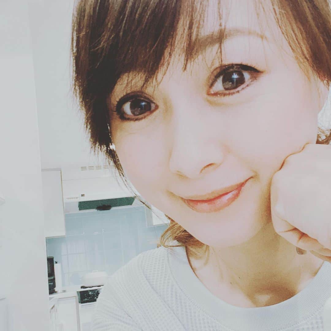 渡辺美奈代さんのインスタグラム写真 - (渡辺美奈代Instagram)「20時頃インスタライブしたいと思います😊  #インスタライブ  #インスタ」4月5日 18時13分 - watanabe_minayo