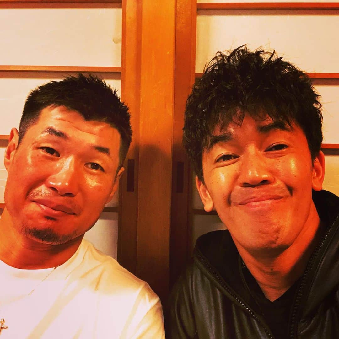 武井壮さんのインスタグラム写真 - (武井壮Instagram)「長谷川穂積と岡山県津山市へ旅ぷら 旅ぷらは毎回楽しい スタッフさんありがとう またコロナ落ち着いたらロケ行きたいなあ #旅ぷら」4月5日 13時00分 - sosotakei