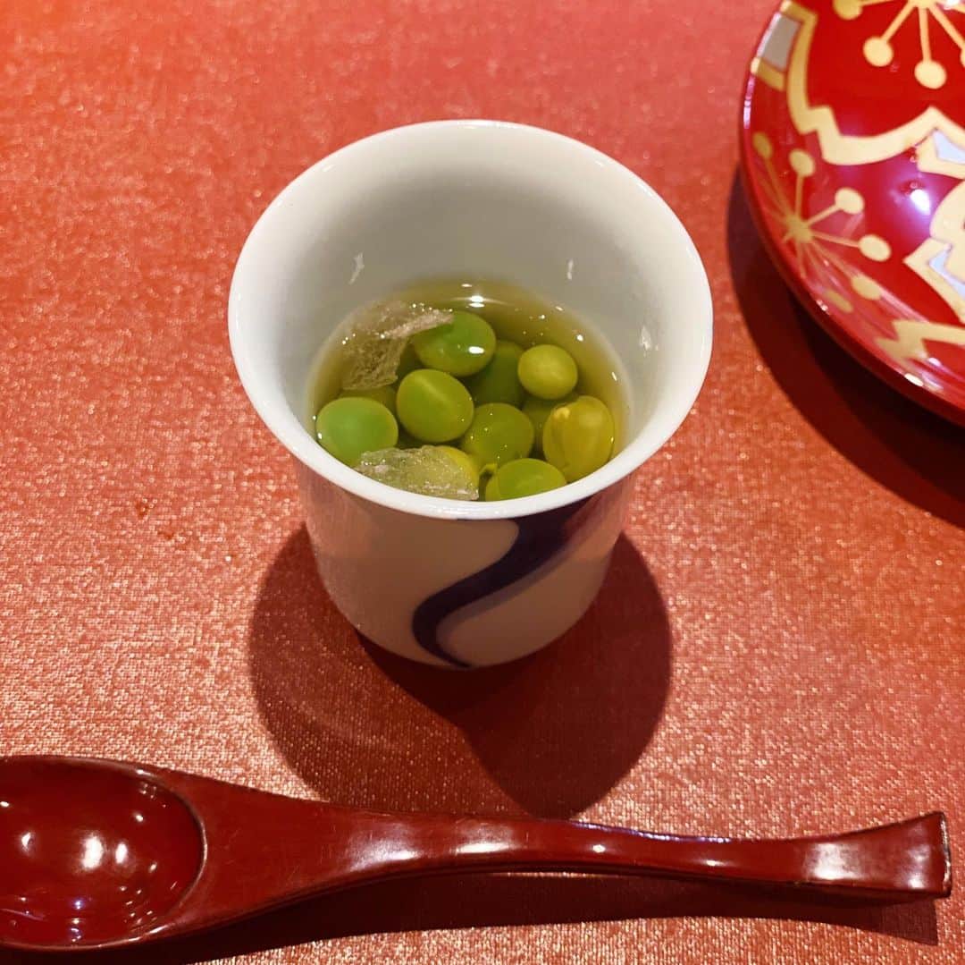 佐藤衣里子のグルメインスタ