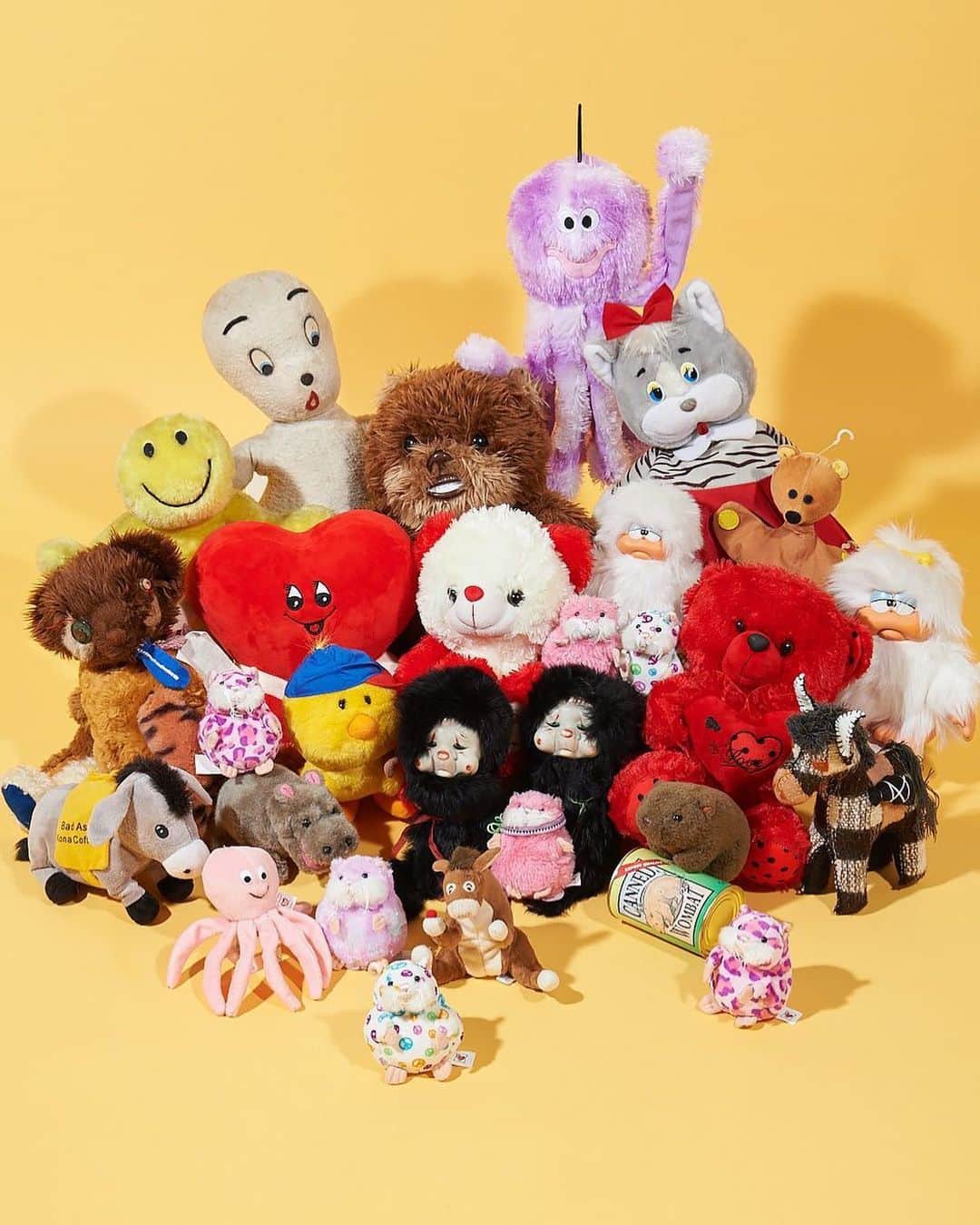ginza magazineさんのインスタグラム写真 - (ginza magazineInstagram)「ぬいぐるみを大募集🧸⠀ Best Friend Forever そう「永遠の友達」と言ってもいい。⠀ 大人になっても手放せない、大人になってから買ってしまった “ぬいぐるみ” って意外に持っているひと多いんじゃなでしょうか？⠀ ginzamagで人気の企画〈Best Friend Forever,大人になっても大切なぬいぐるみ〉にて紹介させていただけるぬいぐるみを募集します。〔 #BFFぬいぐるみ 〕で写真と一言を添えてインスタに投稿してください。⠀ 〆切は4月5日 (日)24時まで🦄⠀ ⠀ ストーリーで投稿してくれる場合は　@ginzamagazine もつけてください🥺⠀ ⠀ #ginzamagazine #ぬいぐるみ #🧸」4月5日 18時52分 - ginzamagazine