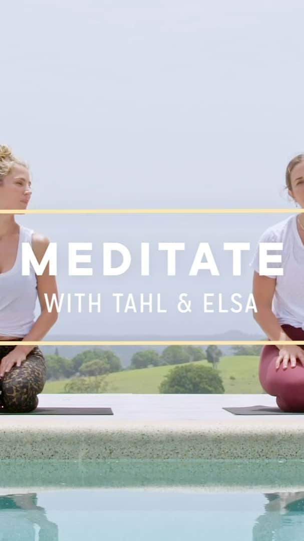 エルサ・パタキーのインスタグラム：「#Repost @centrfit Tahl Rinsky with Elsa Pataky • It's important to find balance and regulate our emotions during a crisis, in order to be there for others. So if you're finding it tough to shut off or unwind, join Tahl and Elsa for this active yoga meditation to calm your nervous system. It's an Elsa favorite – and a great way to release stress before bedtime. Join by April 5 PDT at Centr.com to stay active and focused with 6 weeks free. ✨ Es muy importante encontrar un equilibrio que regule nuestras emociones durante tiempos de crisis, no solo para ayudarnos a nosotros mismos sino para estar fuertes para el resto. Si te cuesta desconectar, te dejamos aquí una clase de yoga y meditación. Es uno de mis favoritos - esta genial para relajarse antes de ir a dormir.  Hoy es el último día para suscribiros y disfrutar de 6 semanas gratis en Centr.com.」
