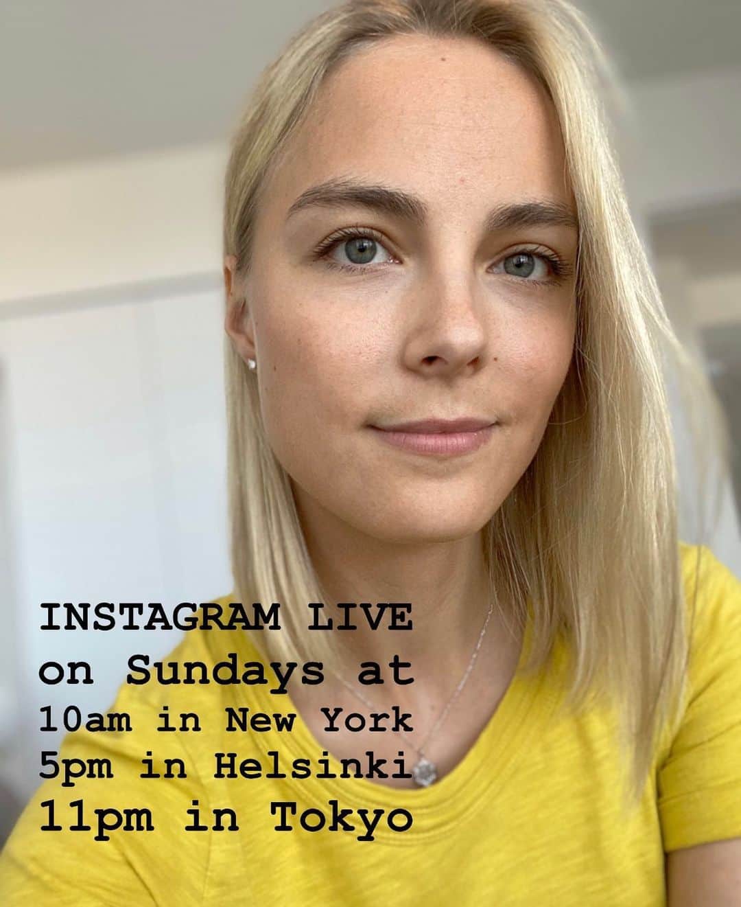 キーラ・コルピのインスタグラム：「Hello my friends🌎💛 How’s everyone doing? Mitä kaikille kuuluu?  I’ve decided to do a one hour live recording every single Sunday as long as this acute coronavirus crisis is in our midst. Like so many other people, I also feel the need to reach out and connect more with people near and far.  Come say hi to me today at 5-6pm (Finnish time). You may also type in any questions and I’ll try to answer them as best as I can.  Be well and safe and healthy...🌷🌷🌷」