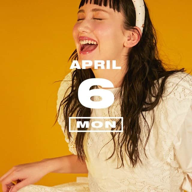 NYLON JAPANさんのインスタグラム写真 - (NYLON JAPANInstagram)「4月6日は 『『マンマ・ミーア！』が初演』 舞台『マンマ・ミーア！』がロンドンにて初演した今日は、NYLON 流にウェディングスタイルでお祝い！  NYLON.JPでは「365日、毎日がアニバーサリー」をテーマに、ファッショナブルでユニークなスタイリングを毎日提案しているよ！  http://www.nylon.jp/365  MODEL：ELENA KENDALL（TOMORROW TOKYO）@ELENAKENDALL_ #365anniversary #fashion #makeup #beauty #style #今日は何の日 #make #nylonjapan #nylonjp #coordinated #coordinates #ootd #outfi #coordinate #photography #beautiful #photooftheday」4月6日 0時00分 - nylonjapan